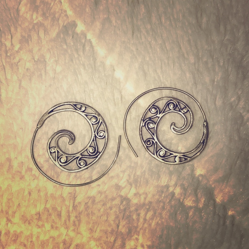 Swirly earrings
